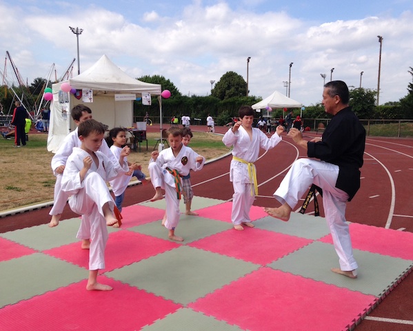 Karaté Club de Joinville - Fête des sports 2015 Karaté Club de Joinville - Fête des sports 2015