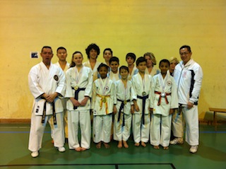Karate club de Joinville - les Champions et les partenaires...